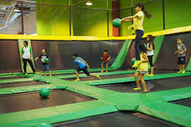 Ninja Jump – park trampolin!